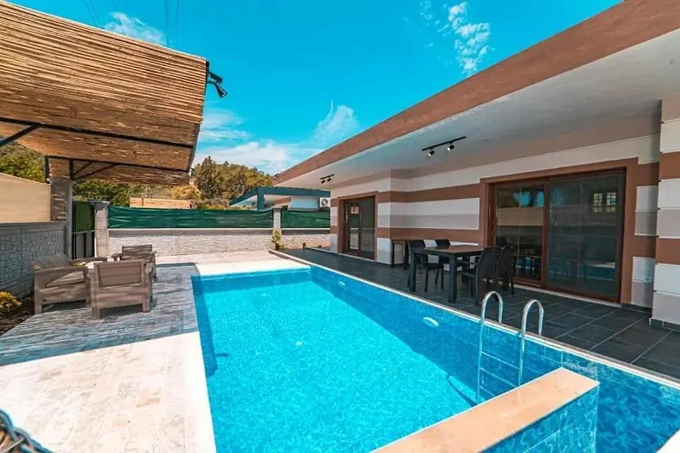 הוילה פאטהיה Portakal Cicegi 1 וילה